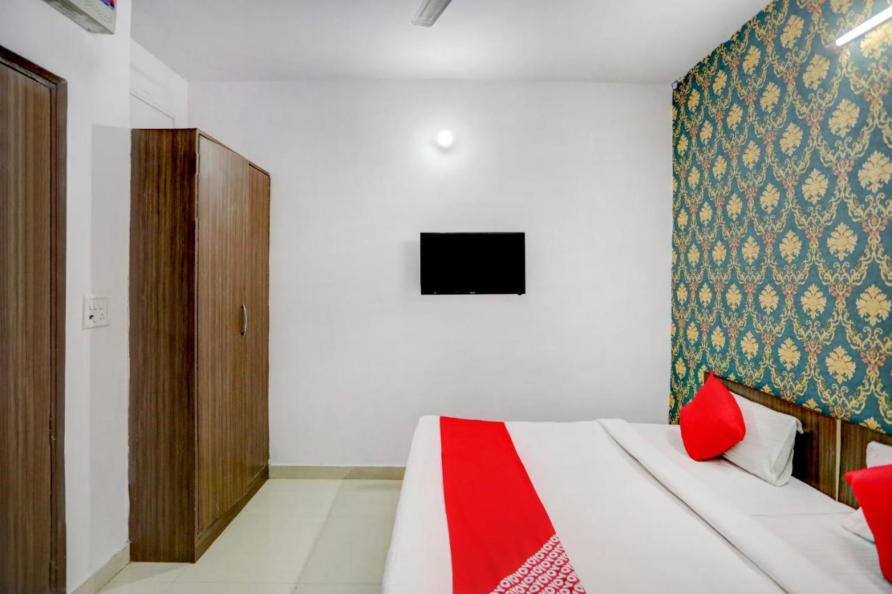 Hotel O Blissbourn นิวเดลี ภายนอก รูปภาพ